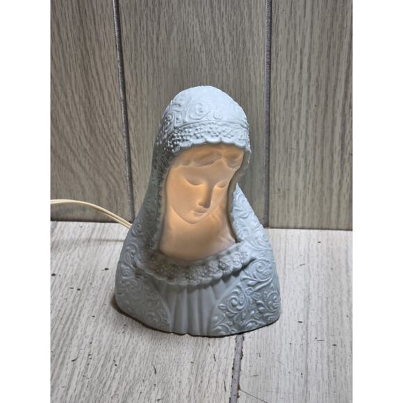 Vtg Blue & White Floral Embossed Virgin Mary Night Light Religious Japan Bible - Picture 1 of 12